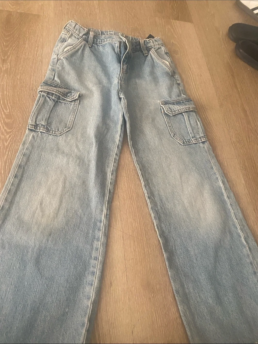 Old Navy Light Blue girls Cargo Jeans - Relaxed Fit